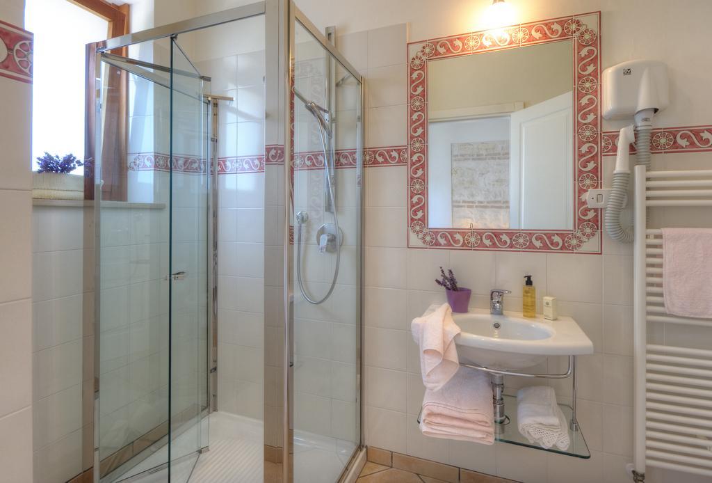 סירולו Guest House Villa Eva מראה חיצוני תמונה