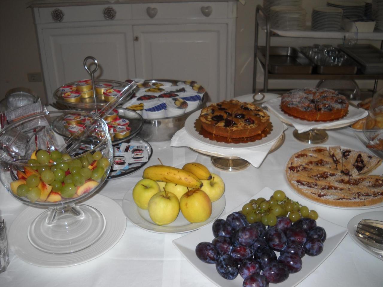 סירולו Guest House Villa Eva מראה חיצוני תמונה